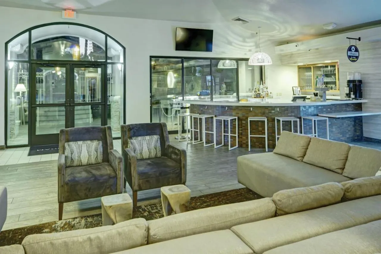 Beautiful Hotel In Desert Rose Resort - 2Bd Sleeps Las Vegas 0*,  United States
