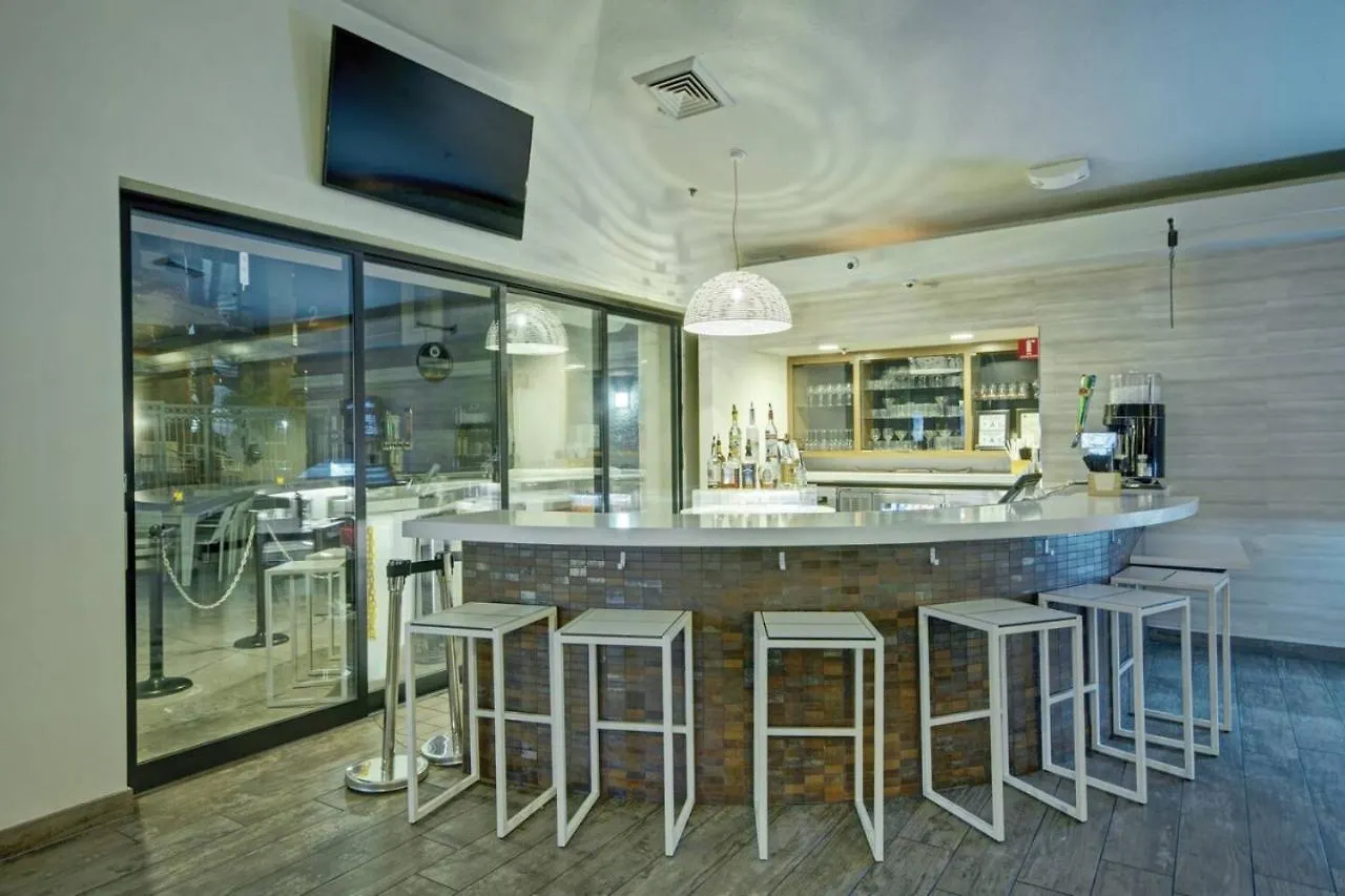 Holiday home Beautiful Hotel In Desert Rose Resort - 2Bd Sleeps Las Vegas